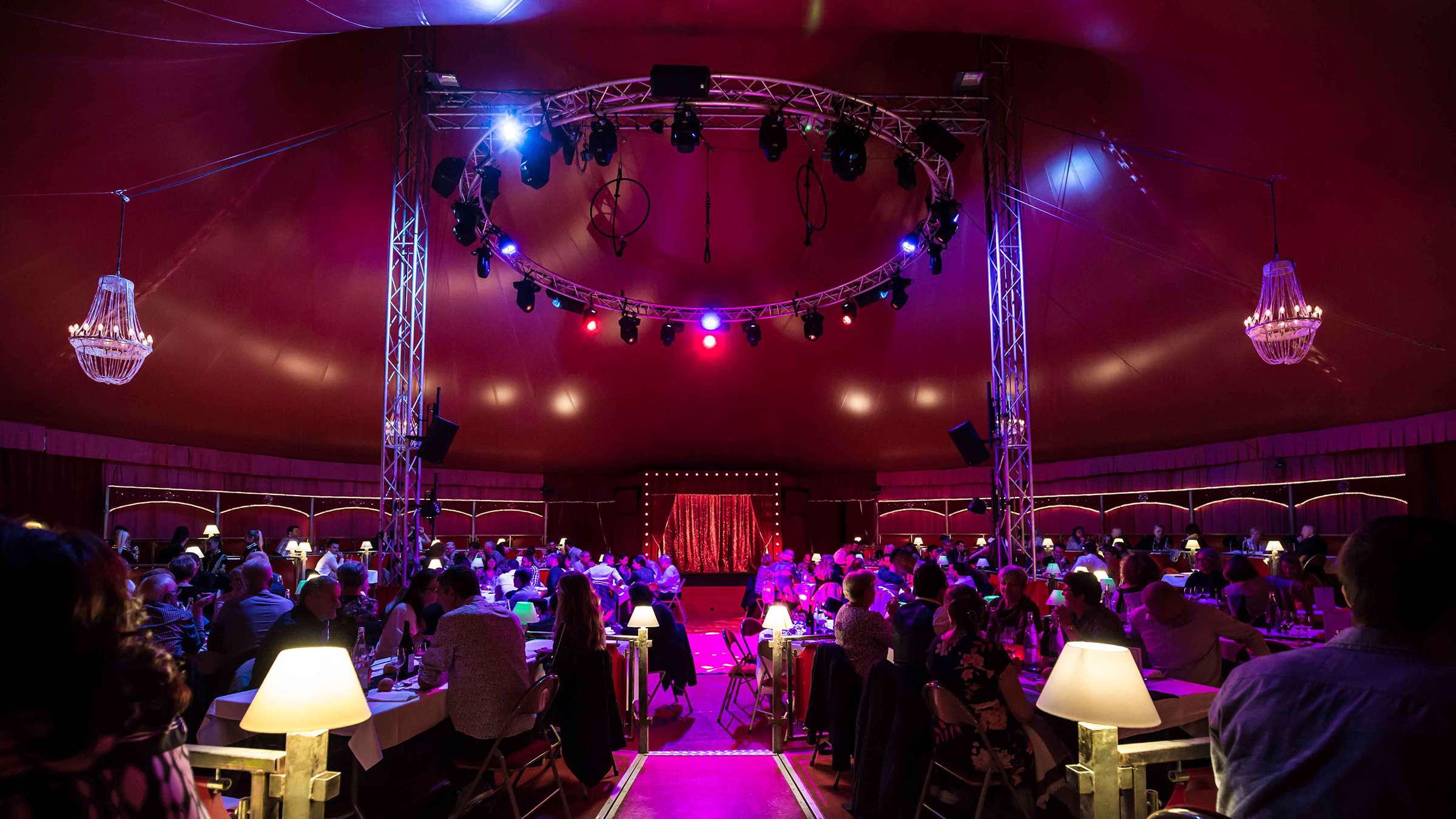 Cirque Imagine - la salle  © Marion Triverio Photographe